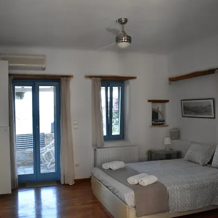 Apartment Sail In