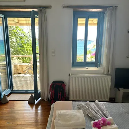 Sail In Apartment *